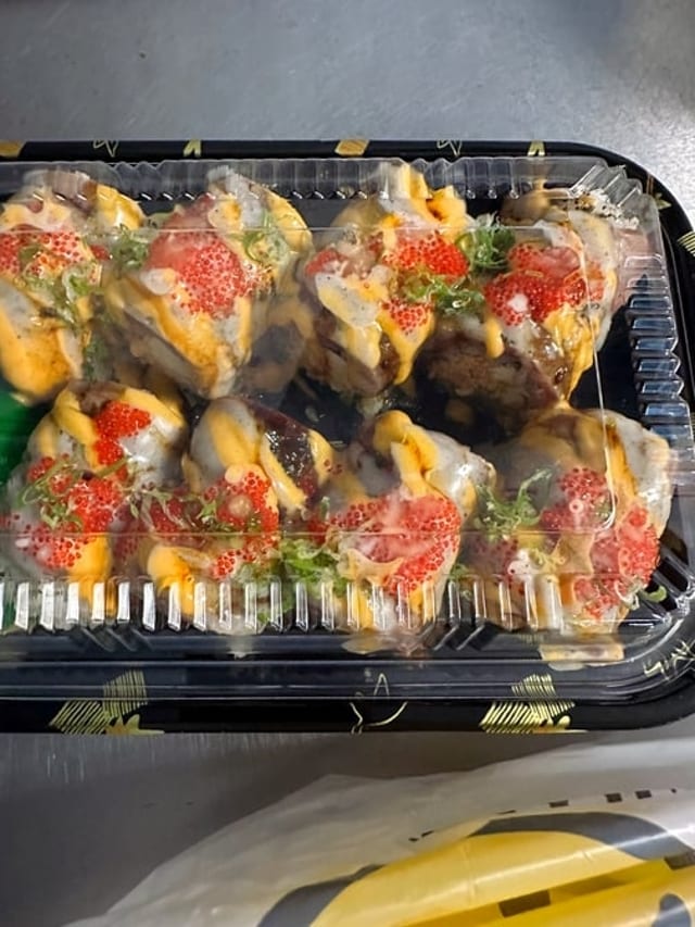Royal Flush Roll.